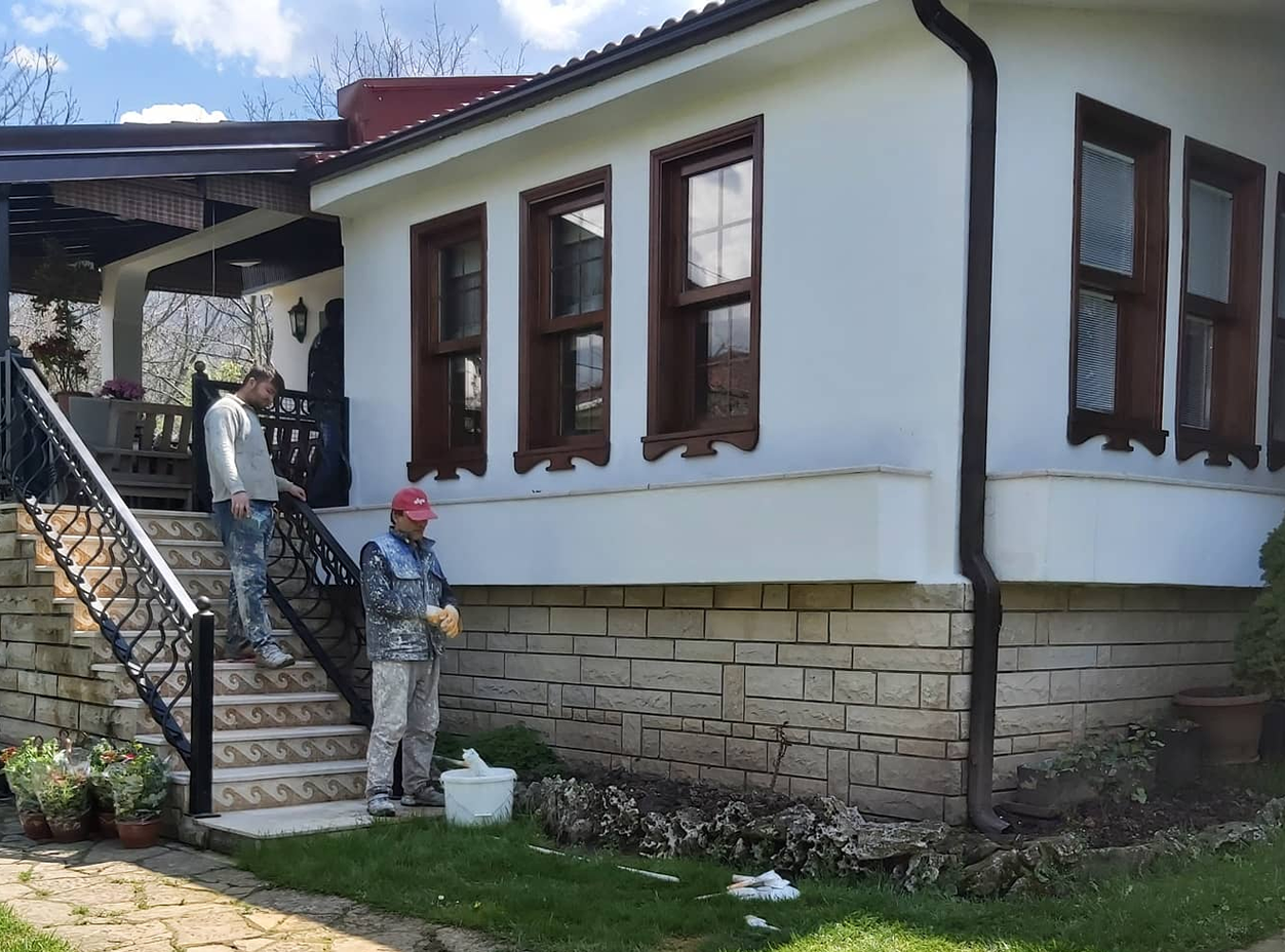 ��LEK DEKORASYON DI� CEPHE MANTOLAMA